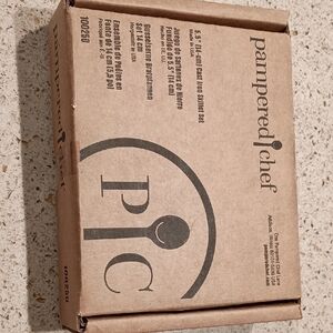 Cast Iron Skillet Set (2)